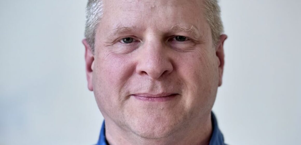 FnL-GM_Sir-Andrew-Scott-Perry